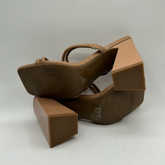 Abound Tan Y2K 90's Slip On Chunky Heel Sandals Size 6.5 M New without tags! - Picture 8 of 10